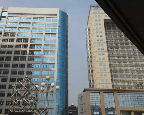 重庆做试管代孕,第三代试管婴儿会不会出现畸形儿？_十八周见红保胎成功-医院